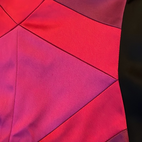 CACHE Dress. Size 10. Beautiful. Classy. Evening. Black pink red. With Flaws. - Picture 14 of 16